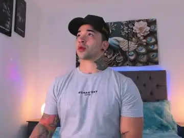 Chaturbate Watch Live Sex Cams of matthew_colee