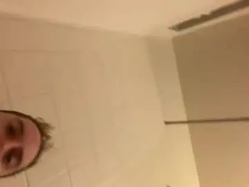 Chaturbate Live Sex Cam of natetheexplorer