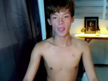 Chaturbate Nude Webcam of renns_dangerousfuckerxx