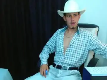 Chaturbate Free Live Porn of bastiaan_28