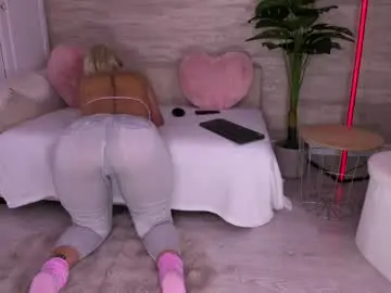 Chaturbate Sex Chat of elisabeth_jason