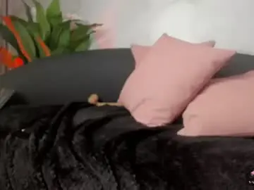 Chaturbate Live Sex Cam of laura_greco