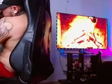 Chaturbate Live Porn of lliamm_2