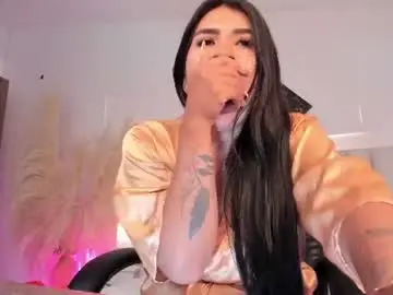 Chaturbate Live Sex Cam of martina_evan
