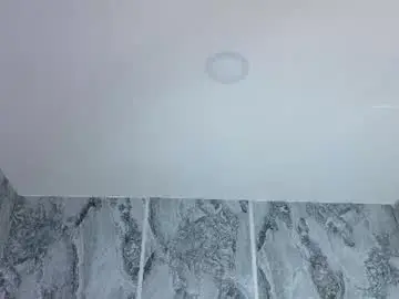 Chaturbate Free Porn Cam of queen_red_v