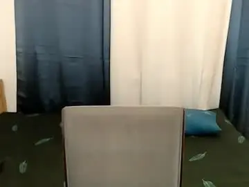 Chaturbate Watch Live Sex Cams of ursixie_jenne