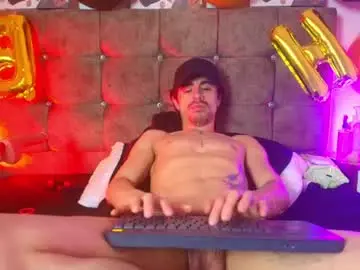 Chaturbate Nude Webcam of ethan_briggs