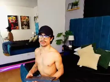 Chaturbate Best live sex cam show of ethan_briggs