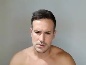 Chaturbate Live Sex Cam of firefighterr88