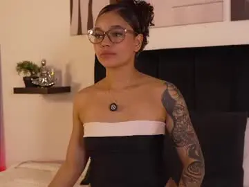 Chaturbate Live Porn of izzy_vega