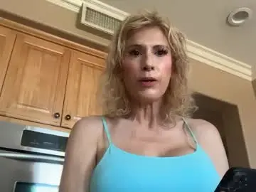 Chaturbate Live Sex Cam of milfyogi