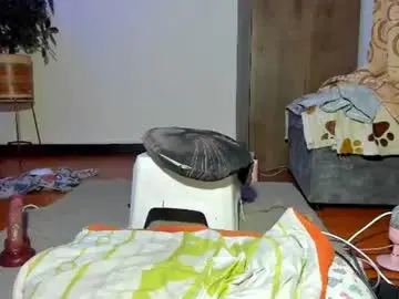 Chaturbate Live Sex Cam of moon_ligth18