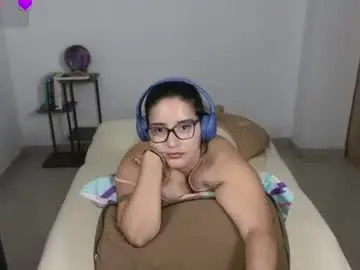 Chaturbate Adult Video Chat of moonwoman_
