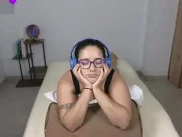 Chaturbate Sex Chat of moonwoman_