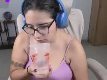 Chaturbate Adult Video Chat of moonwoman_