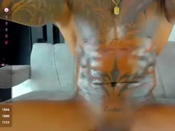 Chaturbate Watch Live Sex Cams of ragnarhot24