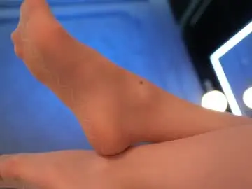 Chaturbate Free Live Porn of rikka_moore