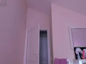 Chaturbate Adult Webcams of sunsay_effie