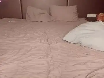 Chaturbate Live Sex Cam of sunsay_effie