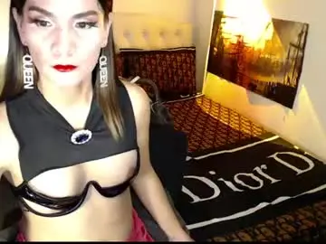 Chaturbate Live Sex Cam of xqueenyasiandomcumx
