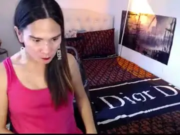 Chaturbate Watch Live Sex Cams of xqueenyasiandomcumx