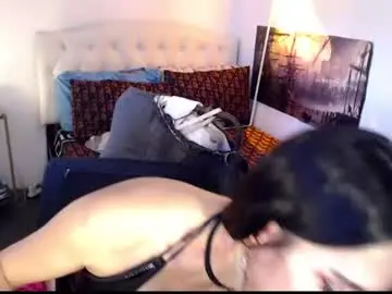 Chaturbate Adult Webcam of xqueenyasiandomcumx