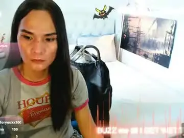 Chaturbate Nude Webcam of xqueenyasiandomcumx