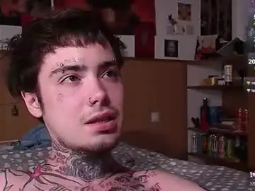 Chaturbate Free Porn Cam of juuzou_kit