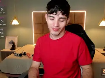 Chaturbate Nude Webcam of alejootwink