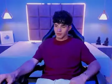Chaturbate Sex Cam of alejootwink