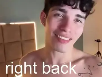 Chaturbate Free Porn Cam of alejootwink