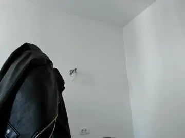 Chaturbate Sex Cam of alphagodleatherking92