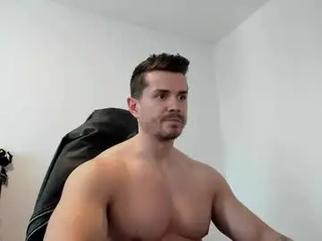 Chaturbate Watch Live Sex Cams of alphagodleatherking92