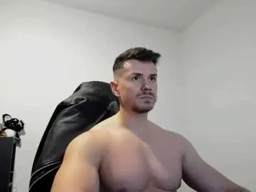 Chaturbate Live Sex Cam of alphagodleatherking92