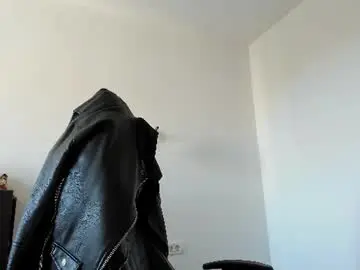 Chaturbate Private Sex Chat of alphagodleatherking92