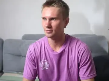 Chaturbate Live Sex Cam of kevin_park