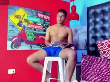 Chaturbate Watch Live Sex Cams of maxi_eli16