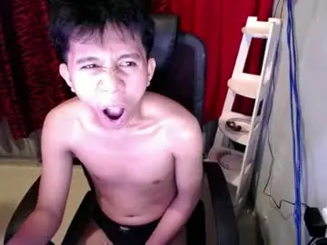 Chaturbate Live Sex Cam of petiteasian_boy