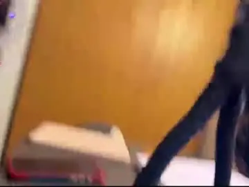 Chaturbate Best live sex cam show of bigguylilmiss