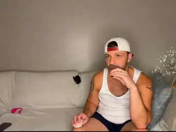 Chaturbate Adult Video Chat of bigguylilmiss