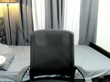 Chaturbate Live Sex of yummytskath