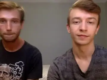 Chaturbate Watch Live Sex Cams of ashingwest97