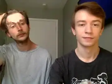 Chaturbate Live Sex Cam of ashingwest97