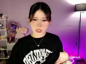 Chaturbate Live Sex Cam of ayahoshilovesyou