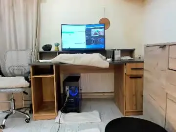 Chaturbate Nude Webcam of classy_medeeea