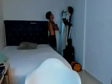 Chaturbate Sex Cam of morthy_downey