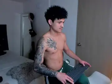 Chaturbate Sex Cam of morthy_downey