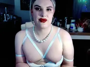 Chaturbate Live Sex Cam of paoladoll