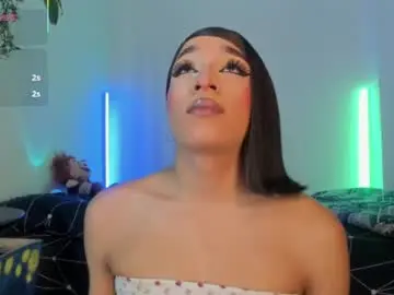 Chaturbate Best live sex cam show of _emmaruiz