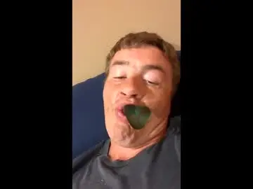 Chaturbate Free Porn Cam of diamonde_steele